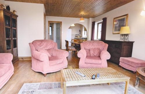 Pendine House | Coast View Cottage - Hw7745