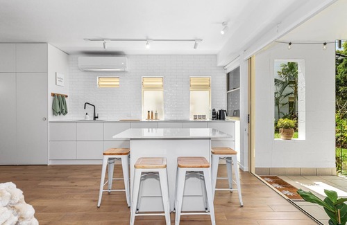 Casuarina Apartment | Coastal Chic Apartment with Pool and Gym