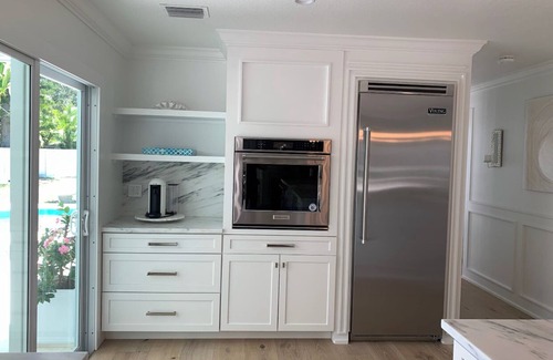 South Sarasota House | Coastal Contemporary in “The Landings” tennis community ~ Siesta Key.