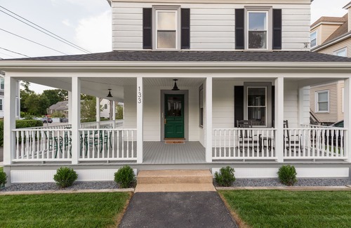 Plymouth Apartment | Coastal Corner 2 - Downtown Plymouth