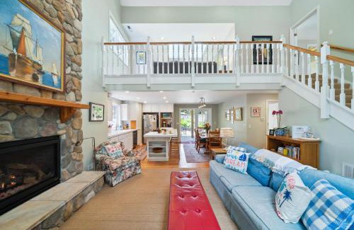 Neahkahnie Beach House | Coastal Cottage