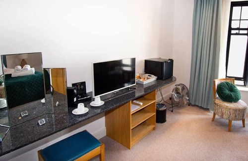 Penarth Hotel | Coastal Elegance - Seaview Double Room