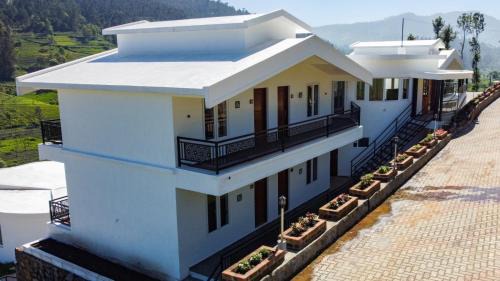 Wellington Hotel | COASTAL GRAND RESORT - KOTAGIRI