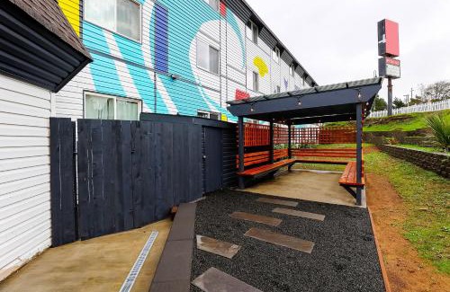 Lincoln City Hotel | Coastal Inn by OYO Lincoln City - Oregon Coast Hwy