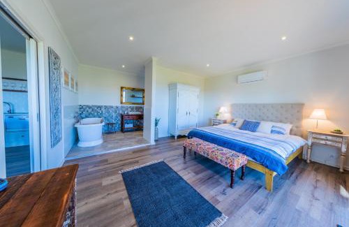 Carrickalinga Bed & Breakfast | Coastal Lodge