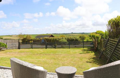 Treburrick House | Coastal retreat surrounded by open countryside
