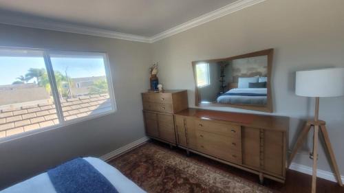 Huntington Beach House | Coastal Retreat Home 2 miles from Beach