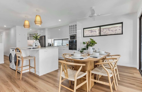 Tweed Heads House | Coastal Sanctuary Minutes from Beach - Upper Level