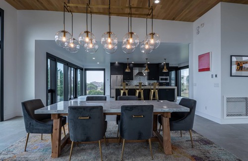 Bandon House | Coastal Stunner w/Ocean Views, Roof Deck + EV Charger