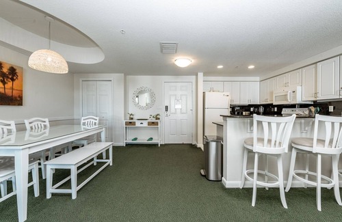Daytona Beach Condo | Coastal Vibes - Ocean Walk