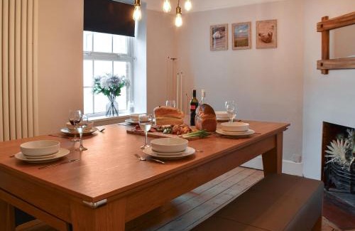 Caister-on-Sea House | Coastguard Cottages