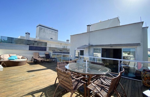 Canasvieiras Apartment | Cobertura em Canasvieiras 30 Metros do mar
