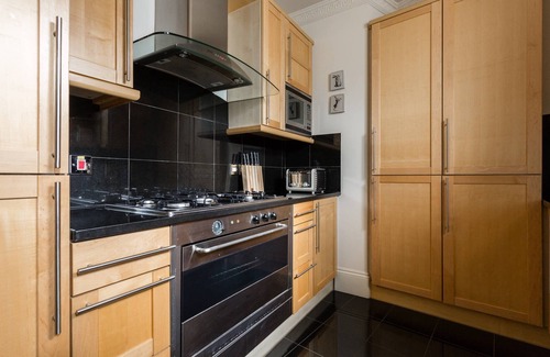 London City Centre Apartment | Cockspur Street by onefinestay