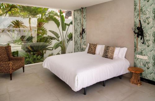 Puerto del Carmen Villa | COCO by AGM Resorts
