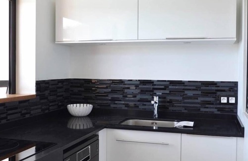 Deshaies Villa | Coco Cannelle Annex 2 bedrooms with private swimming pool (children over 10 years old) (In the heart of the village of Deshaies)