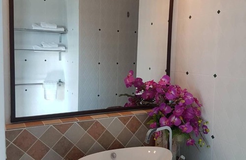 Samut Songkhram Hotel | Coco View Hotel