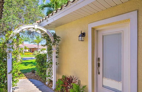 Cocoa Isles Country Club Cottage | Cocoa Beach Studio ~ 2 Mi to the Sandy Shore!