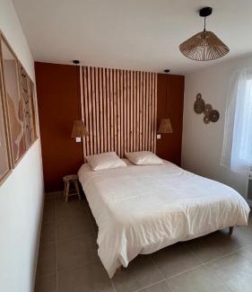 Aimargues Apartment | Cocon Design avec jardin privé