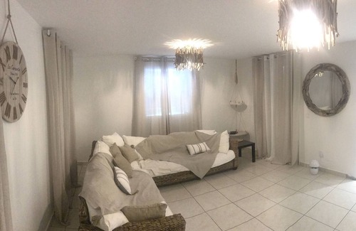 Baie-Mahault House | Cocooning room - 5 min to Jarry - 15 min to Beach