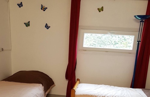 Ruaudin Bed & Breakfast | Cocooning room at Gué Des Boires