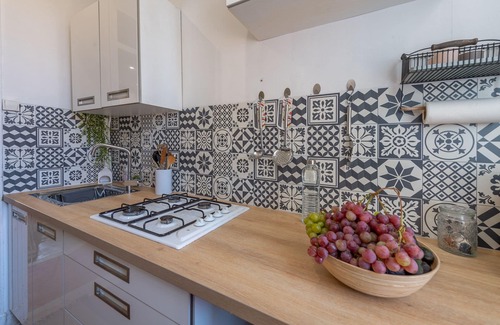 Vernier Apartment | Coeur de Nice, charme Authentique Niçois, terrasse.