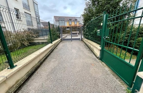 Etampes Condo | Coeur DE Ville