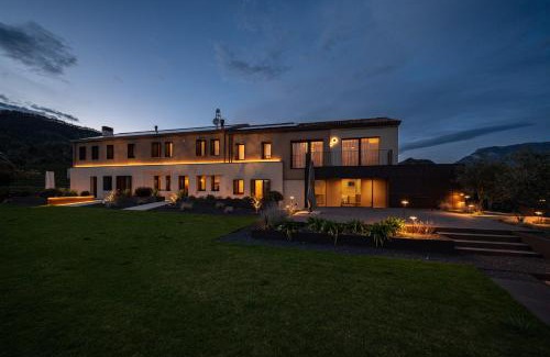 Vittorio Veneto Apartment | Col del Noc - Luxury Apartments & Pool Prosecco Hills