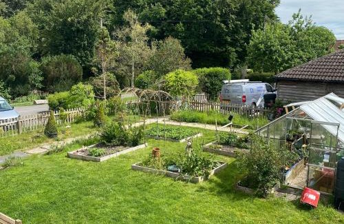 Warminster Bed & Breakfast | Cold Kitchen View