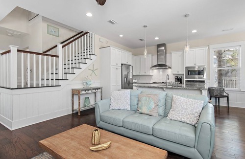 Santa Rosa Beach House | Cole Beck's Cove 4BR Coastal Retreat w/Golf Cart & Bikes, Sleeps 10, Pools & Beach Access