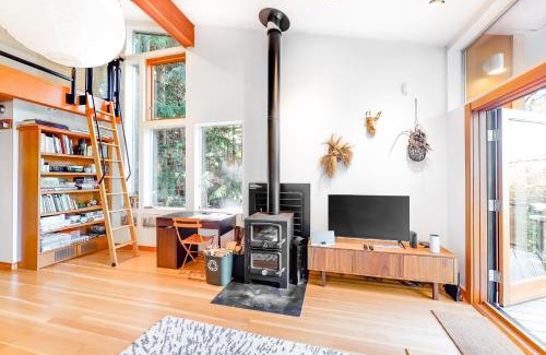 Cape Meares House | Coleman Creek House