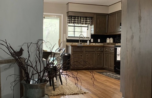 Victoria House | Coleto Bend Cottage - Home to lots of wildlife!