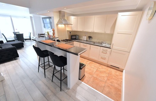 Hendon Apartment | Colindale Retreat, 3 Bedroom, Sleeps up to 6,