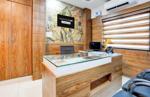 Gwalior Hotel | Collection O Gwalior Adityapuram