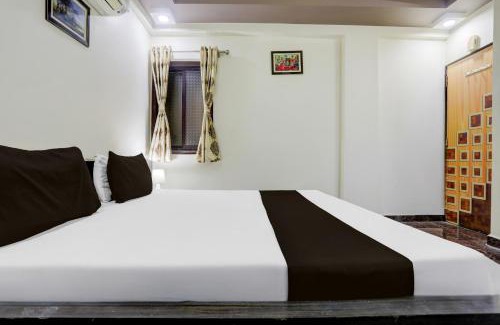 Mandvi Hotel | Collection O Mandvi Bus Terminal Formerly Hotel Shraddha