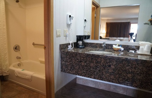 Monmouth Hotel | College Inn Monmouth