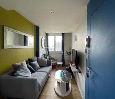 Laval Apartment | Colocation Les Rosiers