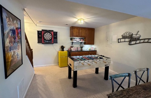 Manassas Apartment | Colonial Playland - 5BD, Private Yard, Game Room