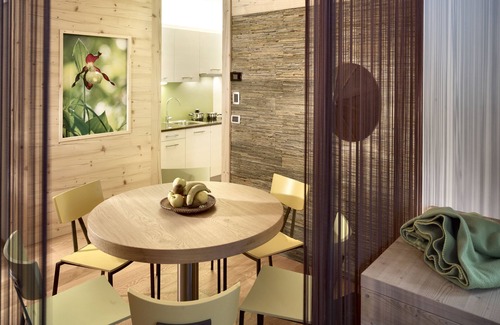 Predazzo House | Color Home Suite Apartments