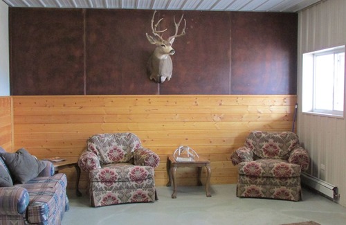 Redvale Cabin | Colorado Bray Ranch Getaway