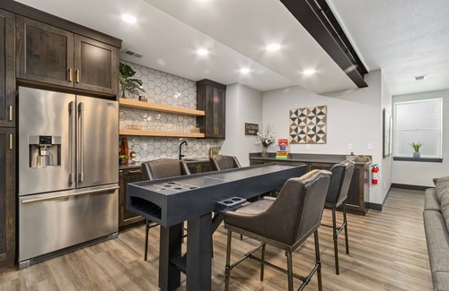 Loveland House | Colorado Modern Retreat w/King Beds, Pickleball
