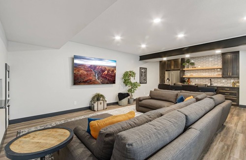 Loveland House | Colorado Modern Retreat w/King Beds, Pickleball