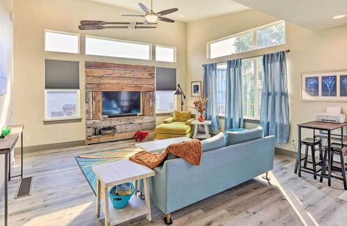 Four Corners House | Colorful Bozeman Getaway in Prime Location!