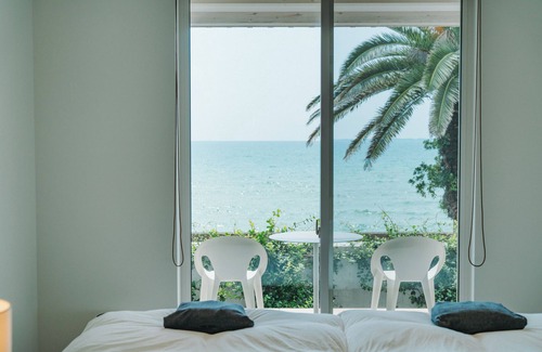 Goto Hotel | Colorit GOTO ISLANDS