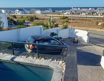 St. Helena Bay House | Columbine Views