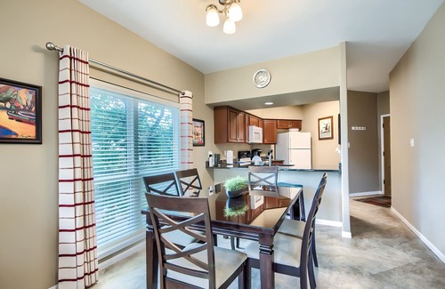 New Braunfels Condo | Comal Riverfront! Schlitterbahn! Pool and direct river access! 209