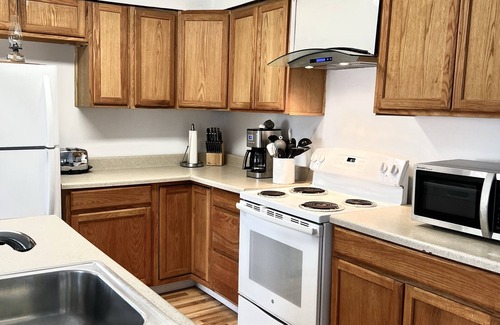 Ocracoke Cottage | Come and enjoy Pearl's Gas Fireplace for the Fall