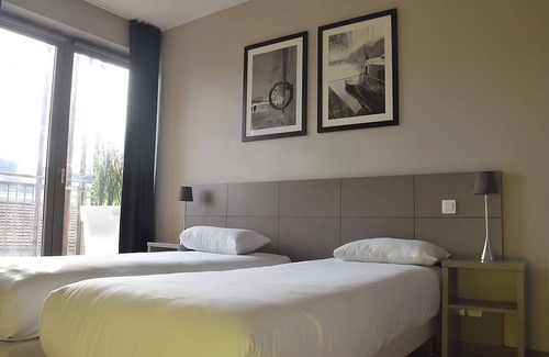 9th Arrondissement Hotel | Come Create Memories w/ Fun-filled Adventures at this Paradise! Pets Are Welcome