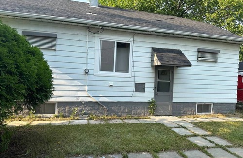 St. James House | Come in a large group/Sleeps 14/5 TVs