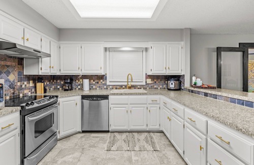 Bella Vista House | ★Come. Sit. Stay. Play.★ ☼SUNROOM☼ ♥MTB GOLF LAKE♥