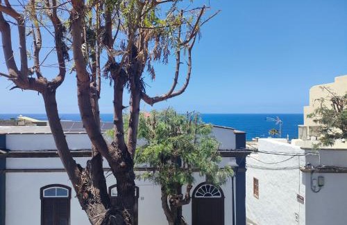 San Juan de la Rambla Apartment | Come Together